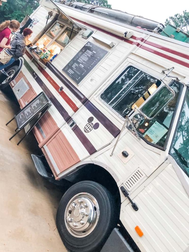Food truck that looks like an old style RV camper. 
